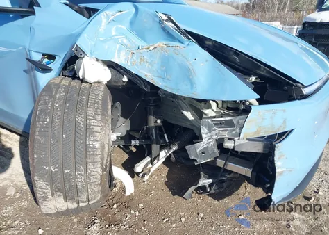 2026 Tesla Model Y Long Range Dual Motor All-Wheel Drive/Long Range Launch Series из США, поврежденный, VIN 7SAYGDEEXTA388001